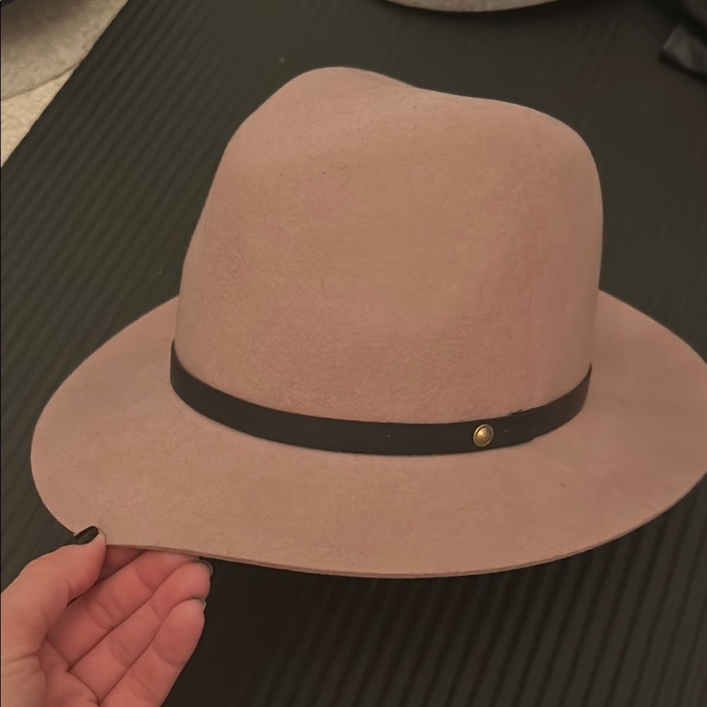 Rag and bone hat - never worn